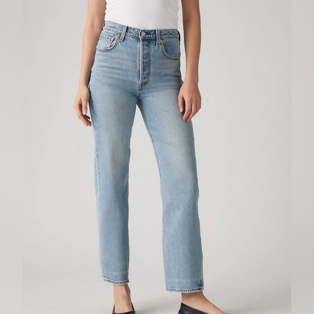Levi’s Ribcage Straight Ankle Jean